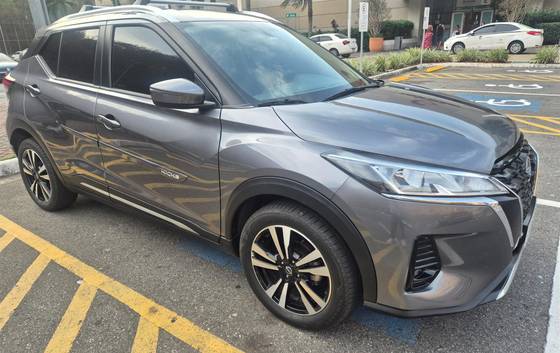 NISSAN KICKS 1.6 16V FLEXSTART ADVANCE XTRONIC NISSAN KICKS 1.6 16V FLEXSTART ADVANCE XTRONIC